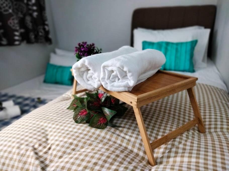 Holiday home Homey 9pax 3br Mrt Tmn Suntex I Homebrickz *